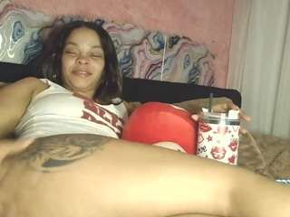 honeykitty webcam model stream image