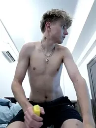 And25bn webcam stripchat model stream image