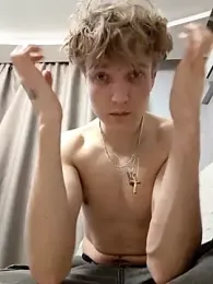 And25bn webcam stripchat model stream image