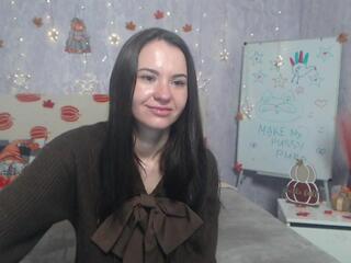 Kara Bliss webcam model stream image