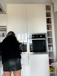 petrouchkaaa_ webcam stripchat model stream image