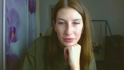 Evelyn_21_m webcam model stream image