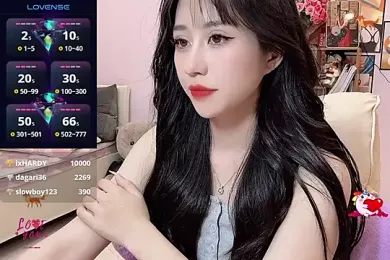 _LLisa_ webcam model stream image