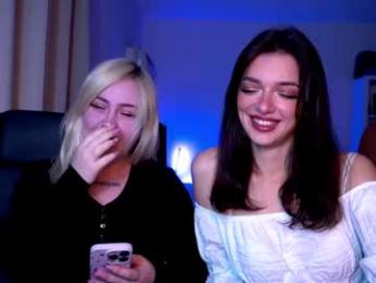 0_perfect_imperfection_0 webcam model stream image