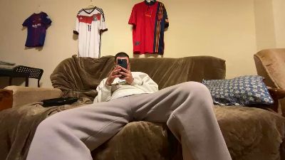 Pisciatoreserio webcam model stream image