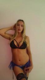 Damnquuen webcam model stream image