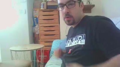 adri28bcn webcam model stream image