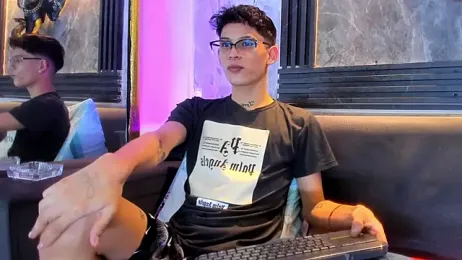 Brianhot0F webcam model stream image