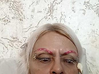 GardenerofIllusions webcam model stream image