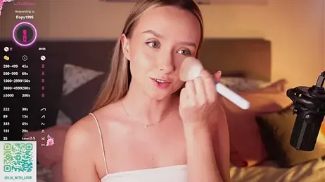 HollisBeckett webcam model stream image