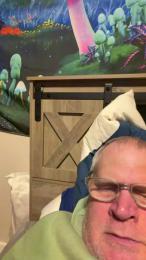 Starless webcam model stream image