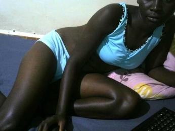 Candy001 webcam model stream image