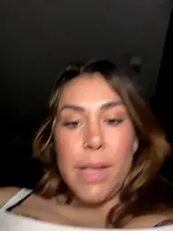 LeaGambit__ webcam model stream image