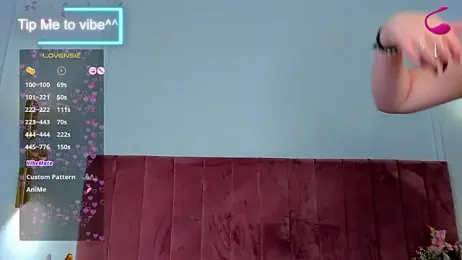 Mayzzie webcam model stream image