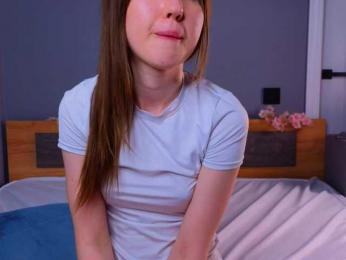 sarah-luvu webcam bongacams model stream image