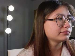 lali-tali webcam camsoda model stream image