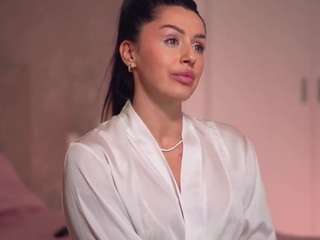 adalline webcam model stream image