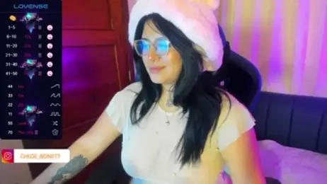 chloe_bonnet webcam model stream image