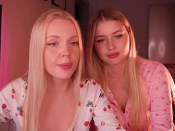 cute18cute webcam model stream image