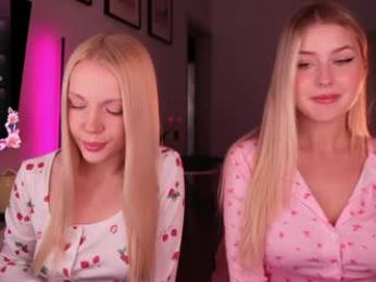 cute18cute webcam model stream image