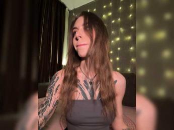 Kris- webcam model stream image