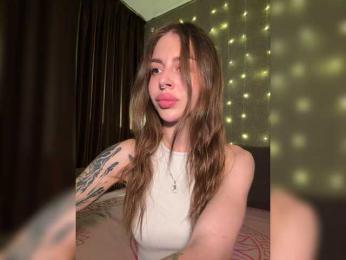 Kris- webcam model stream image