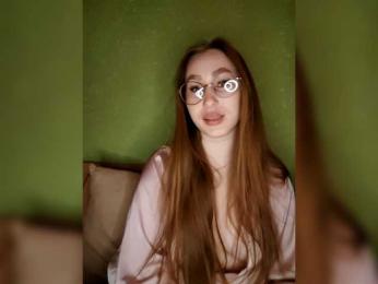 Karinka3080 webcam model stream image