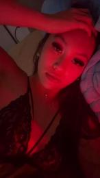 Lolasiat webcam model stream image