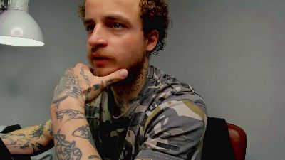 Layneinchains webcam model stream image