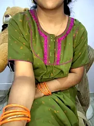 Telugu-Rowdy-pilla webcam model stream image