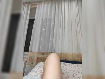 Angelia22 webcam model stream image