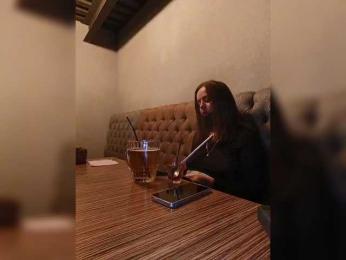 Angelia22 webcam model stream image