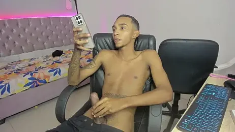 skinny_tatto01 webcam model stream image