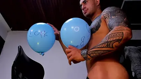 king_falconer webcam model stream image