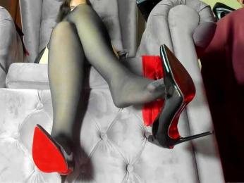 LadyLeather webcam model stream image