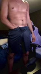 yoloyo93 webcam cam4 model stream image
