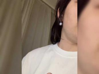 KatrinZeta webcam model stream image