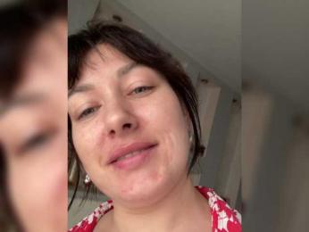 KatrinZeta webcam model stream image