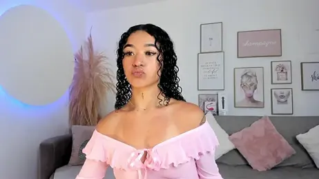 Crystal_Dluna webcam model stream image