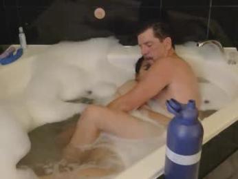 mullysgirl webcam model stream image