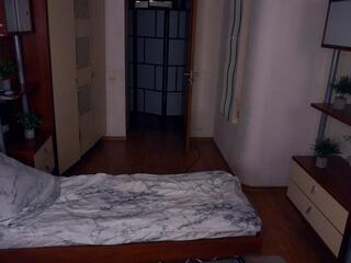 Becky Covert webcam model stream image