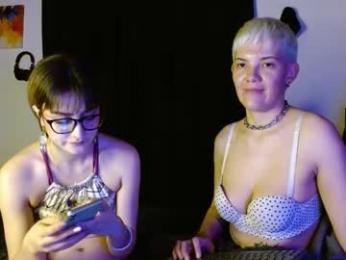 mackenziemoon webcam model stream image