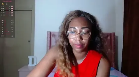 dirtyvictoria webcam stripchat model stream image