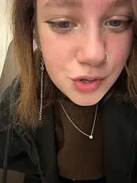 lucy-joy webcam model stream image