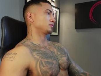 massimo_rizzo_ webcam model stream image