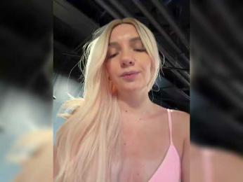 Kris_Cute webcam model stream image