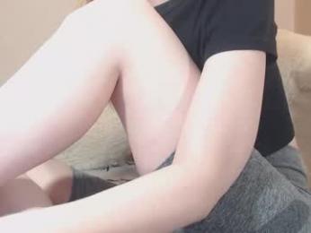 lexie_r webcam model stream image