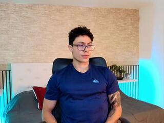 Lucian Noir webcam model stream image