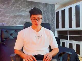 Lucian Noir webcam model stream image