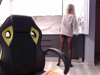 blondalina webcam model stream image
